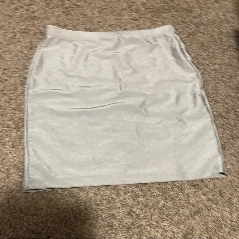 Silver elastic mini skirt 🩶